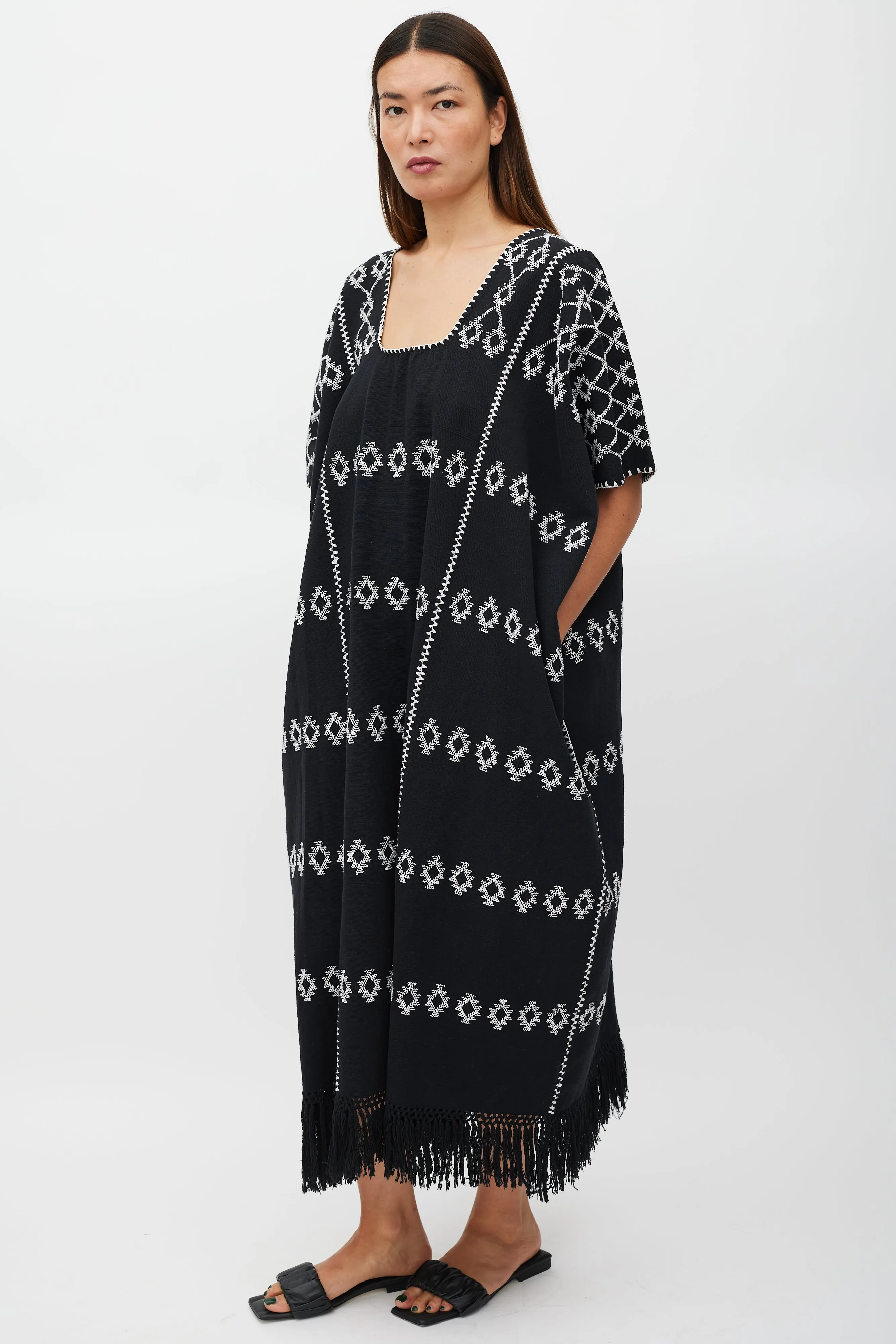 Black & White Emboirdered No.60 Dress