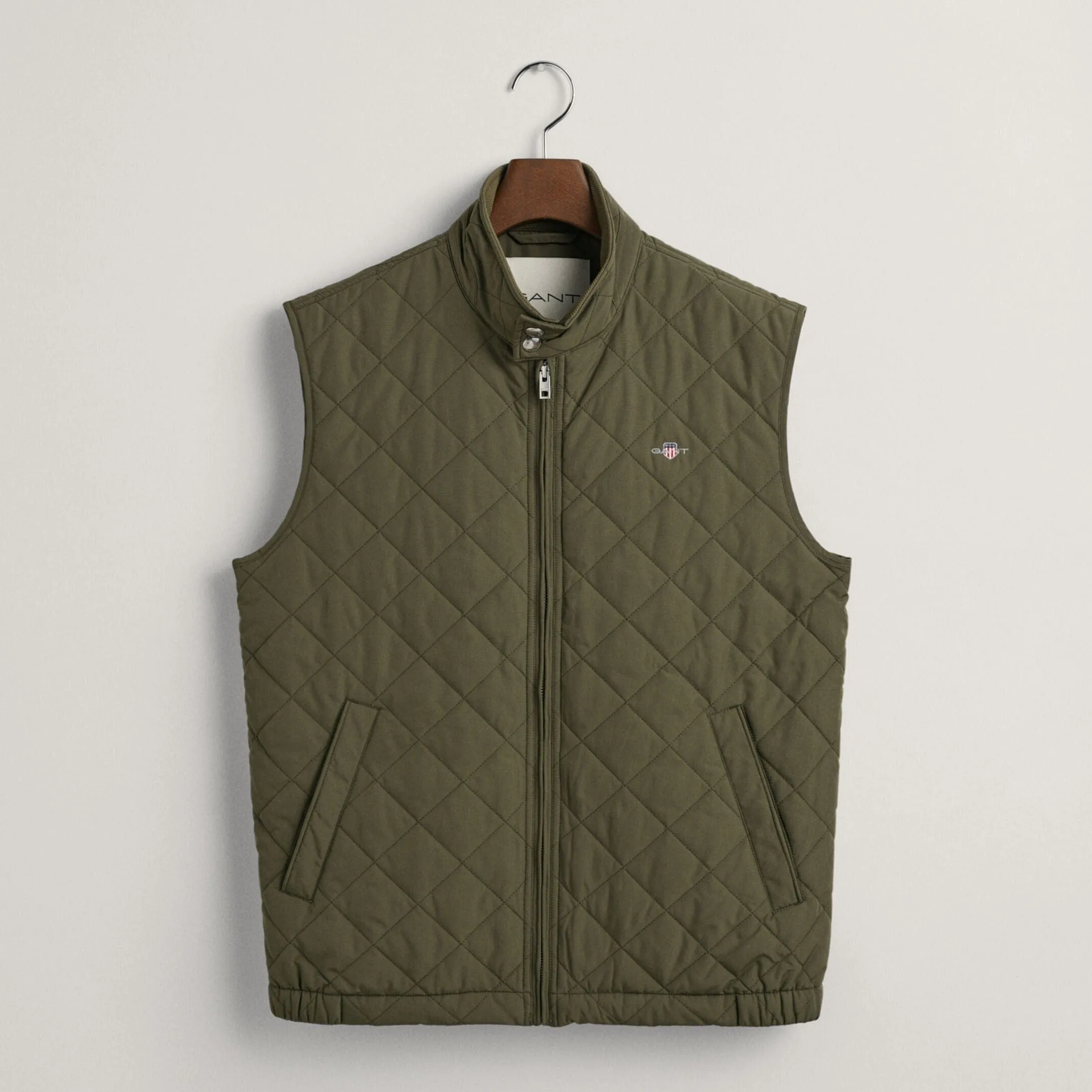 Gant Quilted Windcheater Vest in Juniper Green