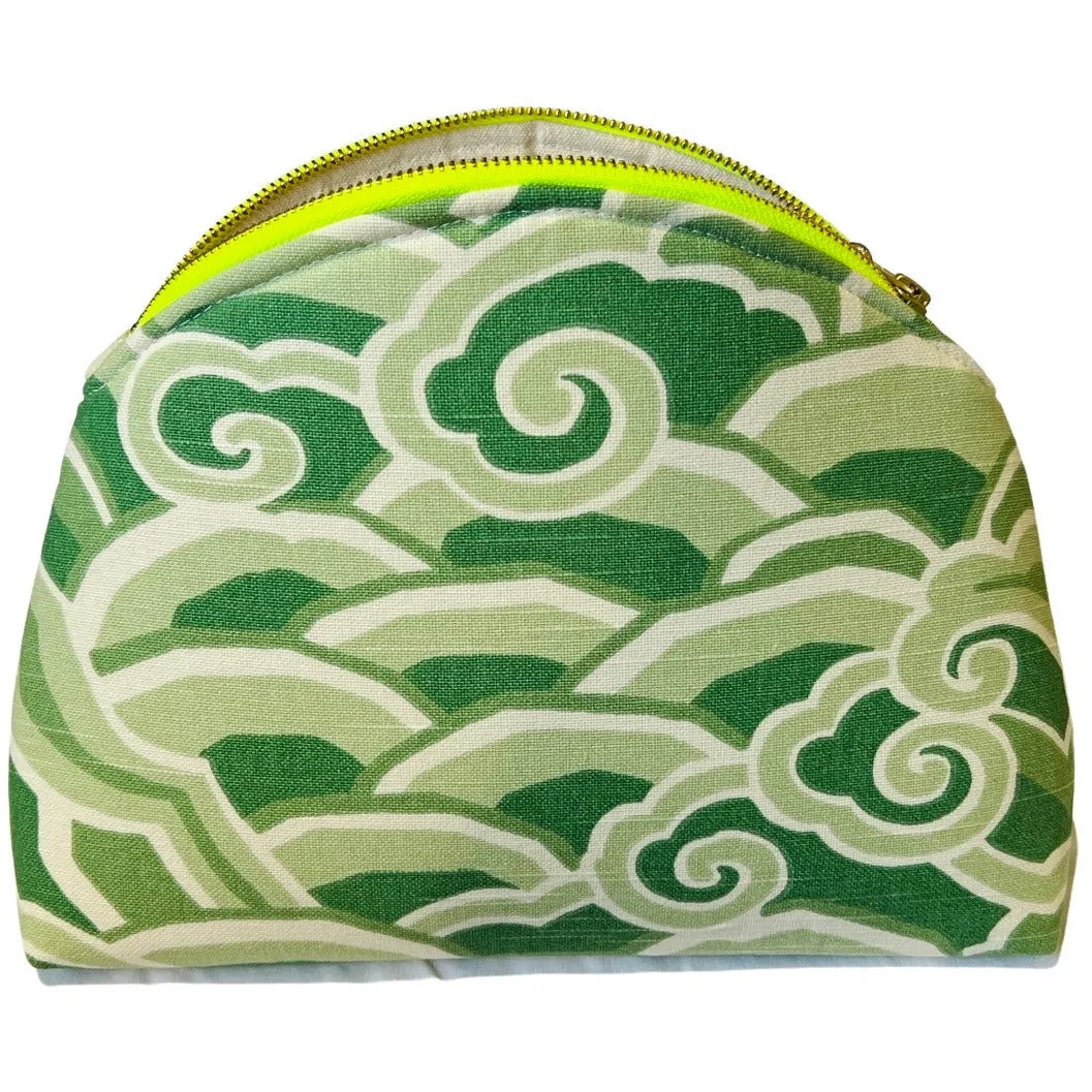 Green Wave Performance Pouch