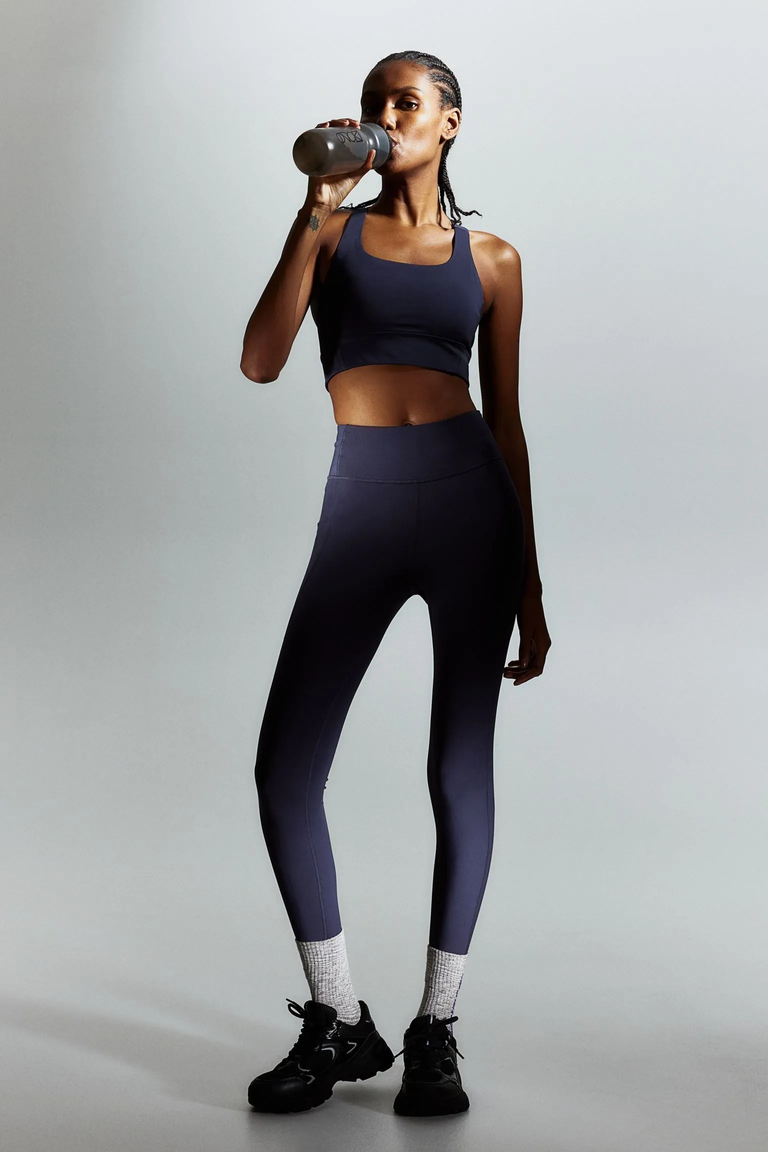H&M DryMove Pocket-detail Sports leggings, steel-blue