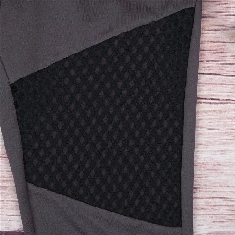 Quick Dry Peek-A-Boo Leggings