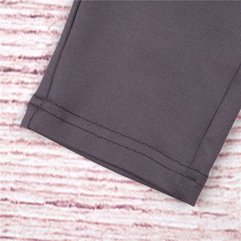 Quick Dry Peek-A-Boo Leggings