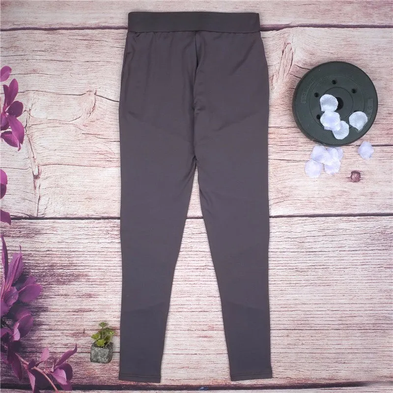 Quick Dry Peek-A-Boo Leggings