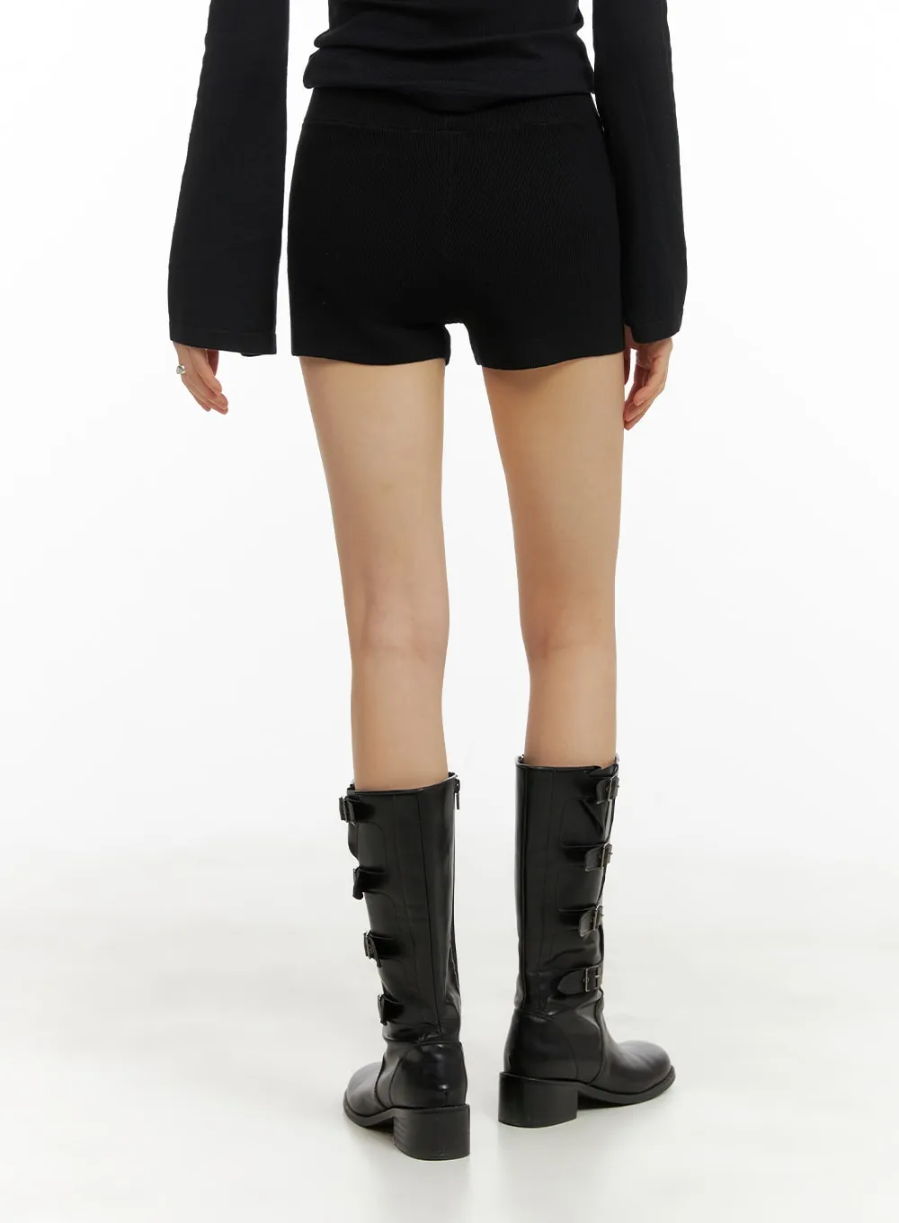 Ribbed Knit Shorts CA419