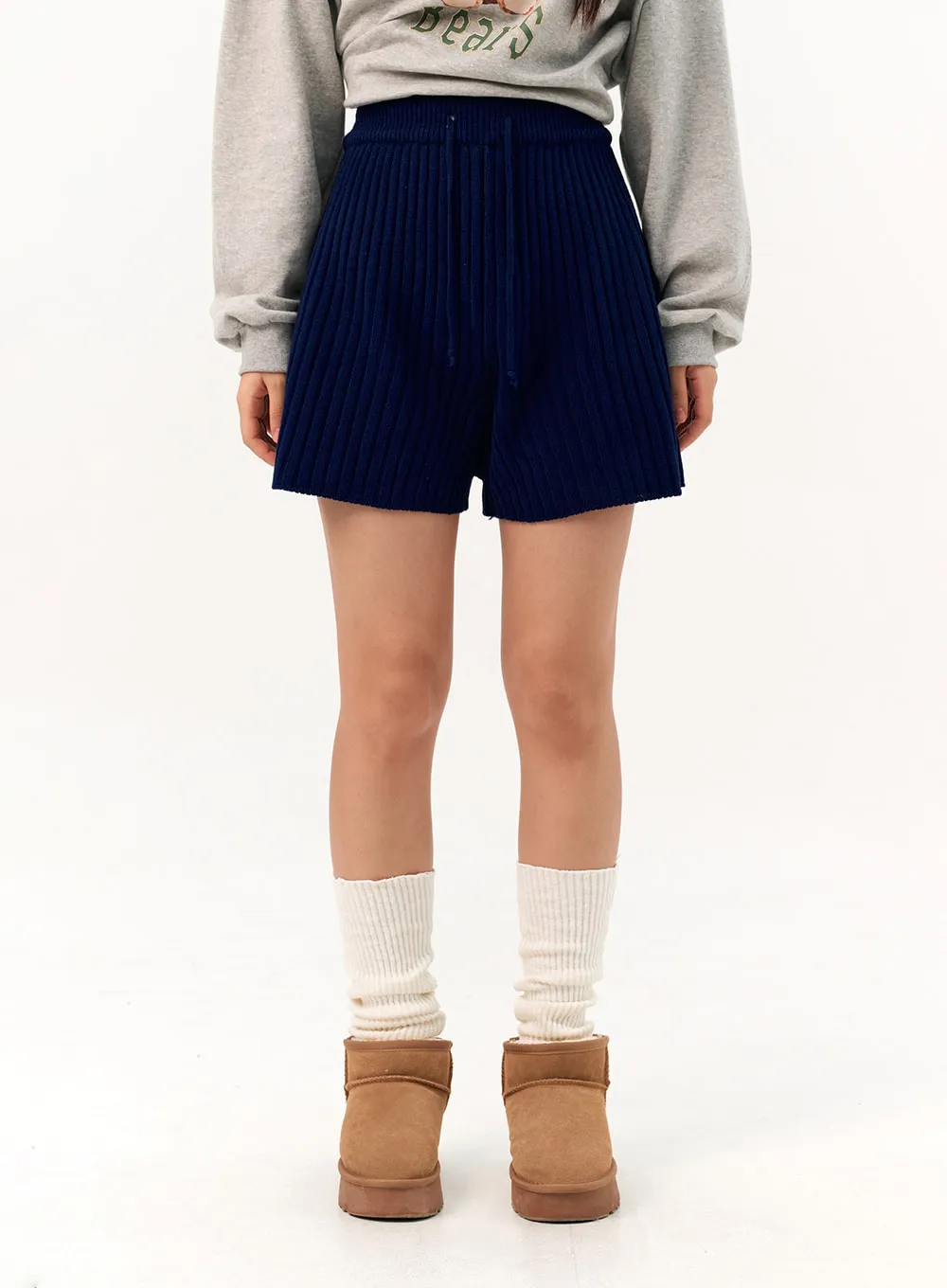 Ribbed Knit Shorts IO317